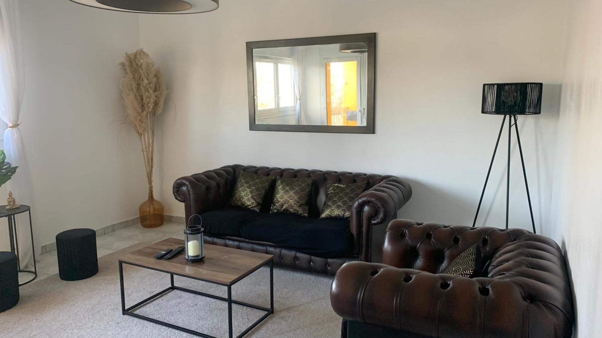 Grand Appartement Lumineux مانت لا جولي المظهر الخارجي الصورة
